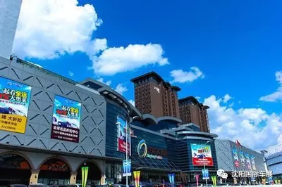 4月，你和春天有個(gè)約會(huì)——百貨購物指南